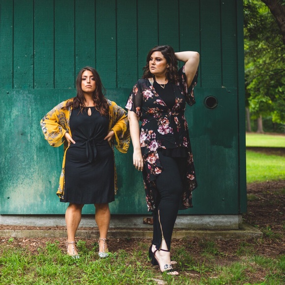 Plus Size ‘Mahina’ Floral Kimono - Picture 8 of 8